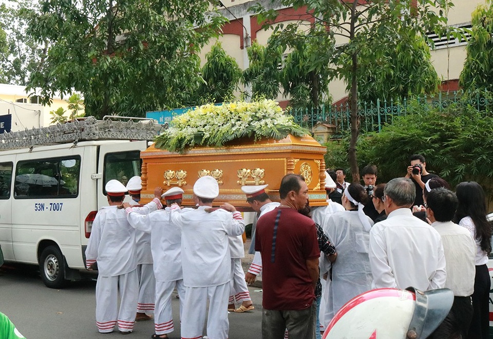 Linh cữu của nghệ sĩ Thanh Hoàng sẽ được đưa đi hỏa táng tại Bình Hưng Hòa.