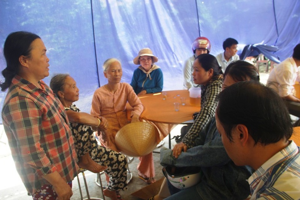 Cha già đổ gục tiễn 3 con, tai ương kinh hoàng ập xuống gia đình chú rể - 4
Tai ương quá khủng khiếp khiến ai nấy đều bàng hoàng.