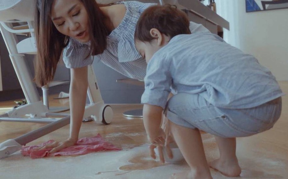 Ca sĩ Thu Minh: “Tôi hối hận vì đã để cho đời tư bị soi và thêu dệt quá nhiều” - 3 Con trai ca sĩ Thu Minh lần đầu tiên lộ diện trong MV của cô với sự hiếu động và nghịch ngợm
