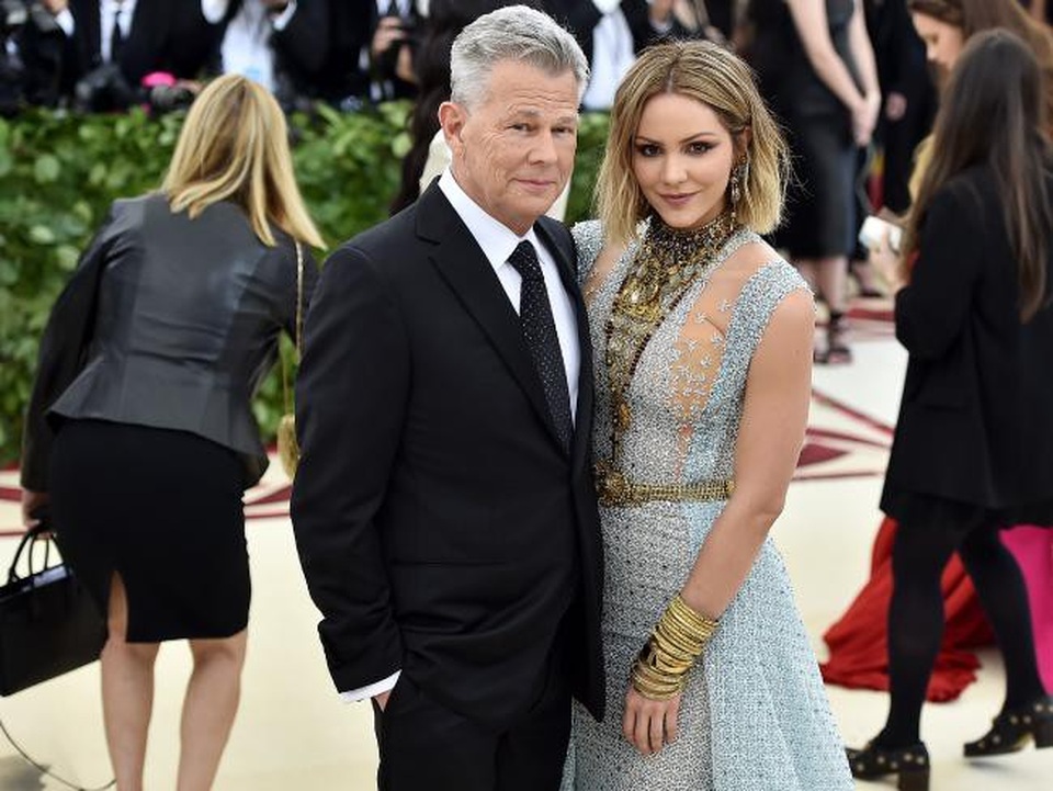 Katharine McPhee bênh vực chuyện tình của cô với bạn trai hơn 34 tuổi - 1 Katharine McPhee bênh vực chuyện tình của cô với bạn trai hơn 34 tuổi - 1