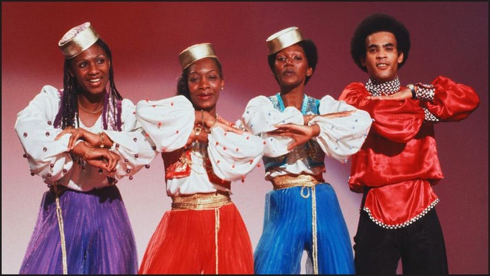 "Lửa mùa hè" - Liveshow Boney M đầu tiên tại Việt Nam - 3 "Lửa mùa hè" - Liveshow Boney M đầu tiên tại Việt Nam - 3