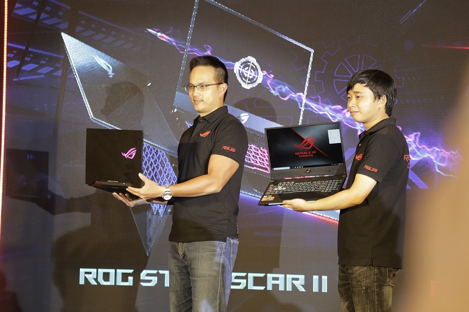 Bộ đôi laptop gaming từ ROG về Việt Nam với giá 45 triệu đồng - 1 Đại diện hãng nói về bộ đôi laptop gaming mới