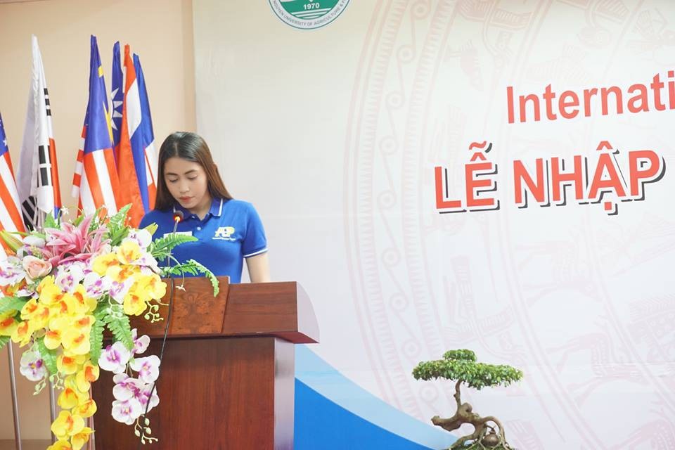 Chào đón những sinh viên quốc tế đầu tiên nhập học năm học 2018-2019 - 2
Ella A. Elejorde - đại diện tân sinh viên quốc tế lên chia sẻ cảm nghĩ.