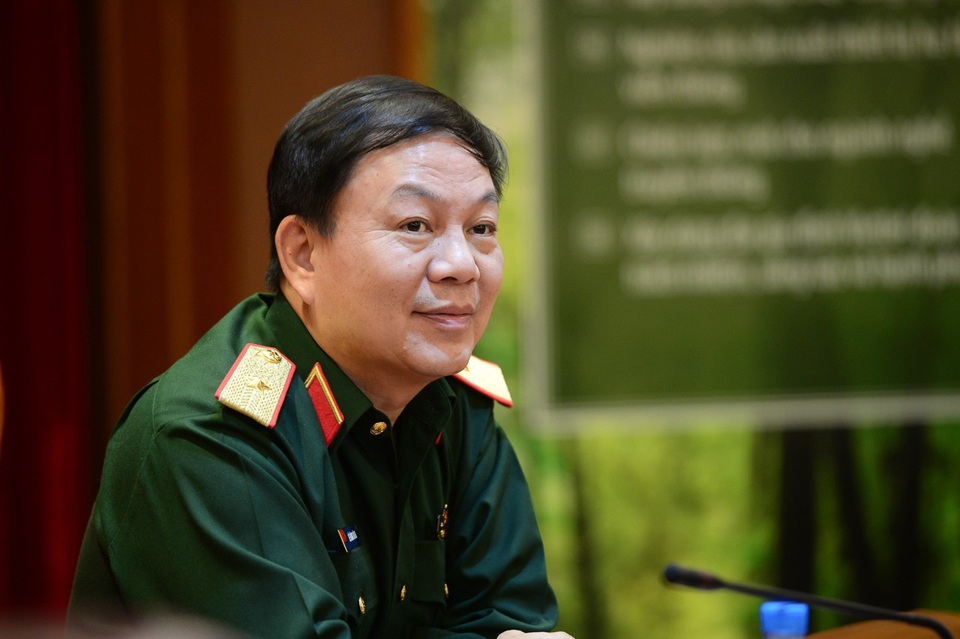 Thiếu tướng Lê Đăng Dũng nhận nhiệm vụ Chủ tịch kiêm Tổng Giám đốc Viettel - 2
Thiếu tướng Lê Đăng Dũng nhận nhiệm vụ mới từ hôm nay, 31/7.