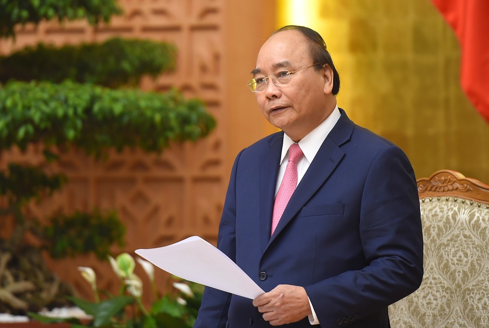 Thủ tướng yêu cầu Bộ trưởng Giáo dục nói về việc xử lý vụ gian lận thi - 1
Thủ tướng Nguyễn Xuân Phúc chủ trì phiên họp thường kỳ tháng 7 của Chính phủ (ảnh: VGP)