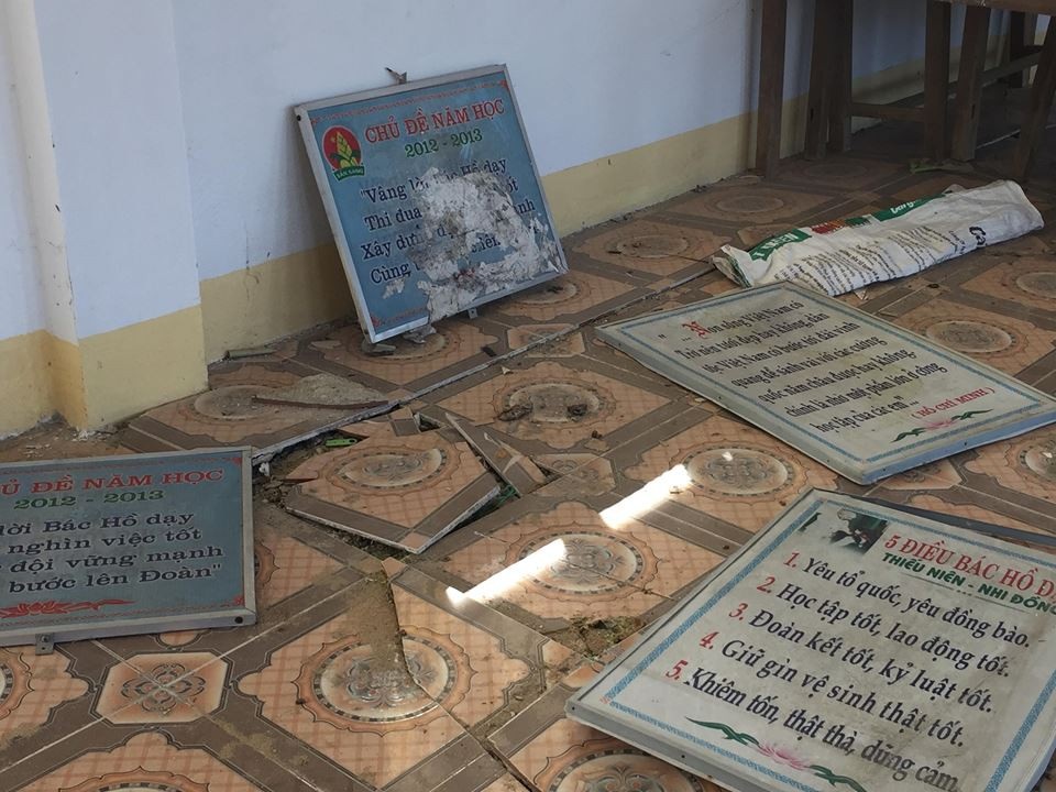 Trường học hơn 16 tỷ đồng xây xong rồi "vứt bỏ" - 7 Trường học hơn 16 tỷ đồng xây xong rồi "vứt bỏ" - 7