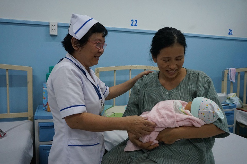 2 sản phụ bị băng huyết thoát chết nhờ tắc động mạch tử cung - 2 Tắc động mạch tử cung mang lại thành công trên 95% trường hợp bị băng huyết sau sinh