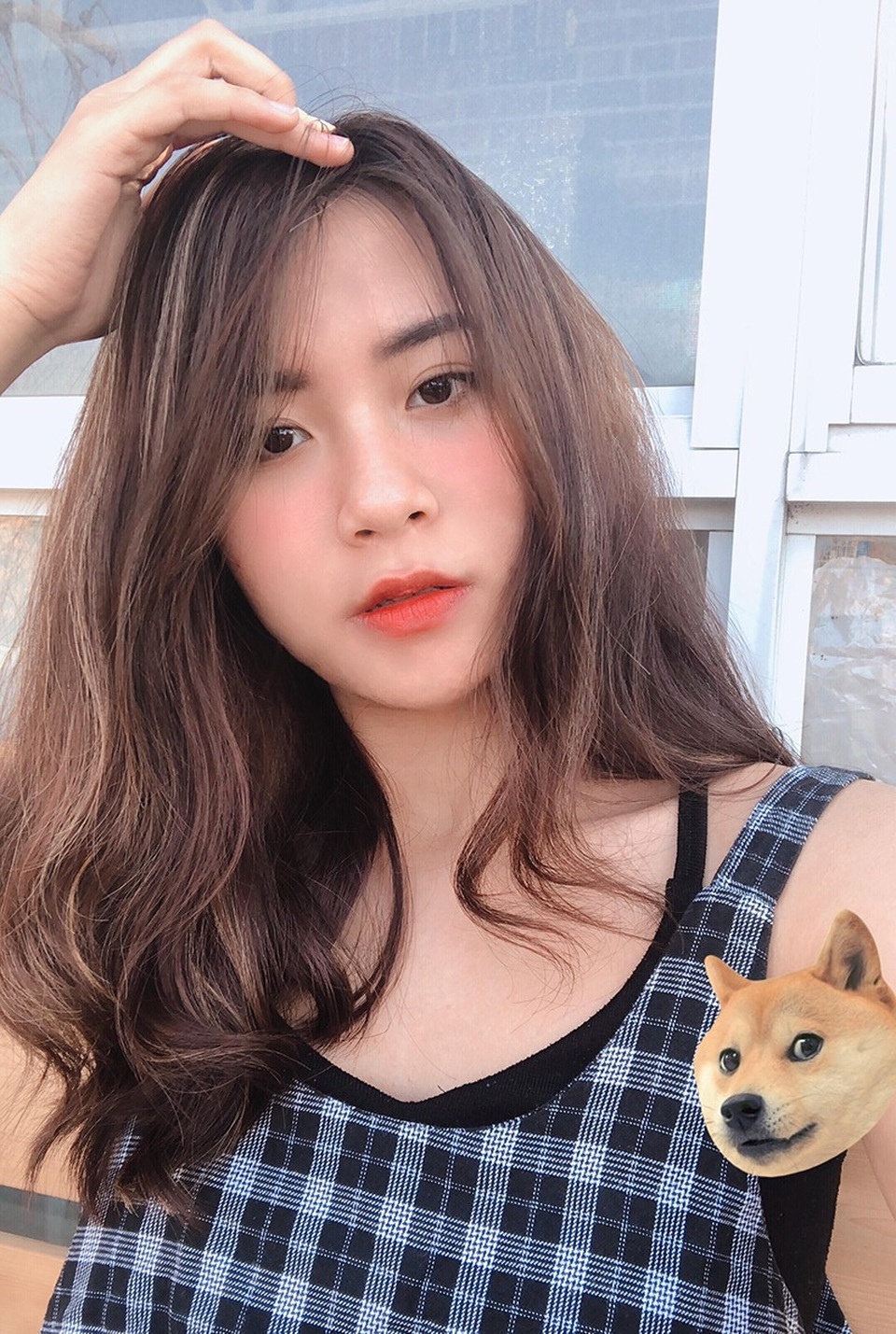 Nữ sinh xinh đẹp khoe ảnh chụp với "người yêu tưởng tượng" gây sốt mạng - 10
Mỹ Hằng nói rằng hiện tại cô muốn tập trung vào việc học tập hơn là chuyện tình cảm. Bộ ảnh gây sốt chỉ là một trò đùa vui của cô.