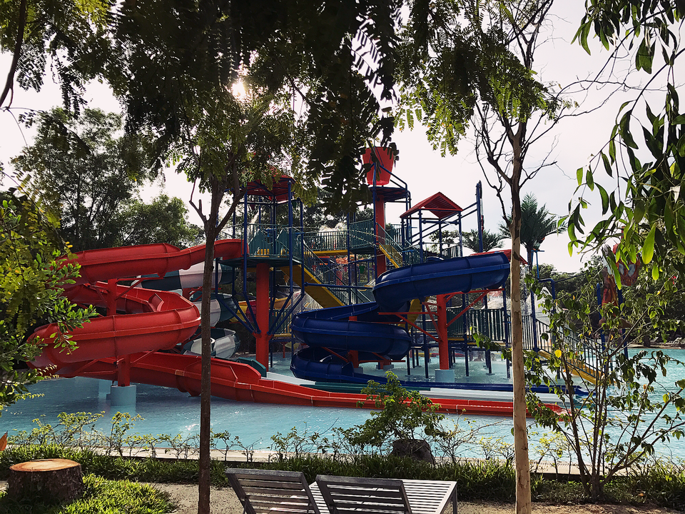 
Công viên nước trong quần thể Escape Theme Park. Vé vào cửa khu này chừng 700 nghìn VNĐ
