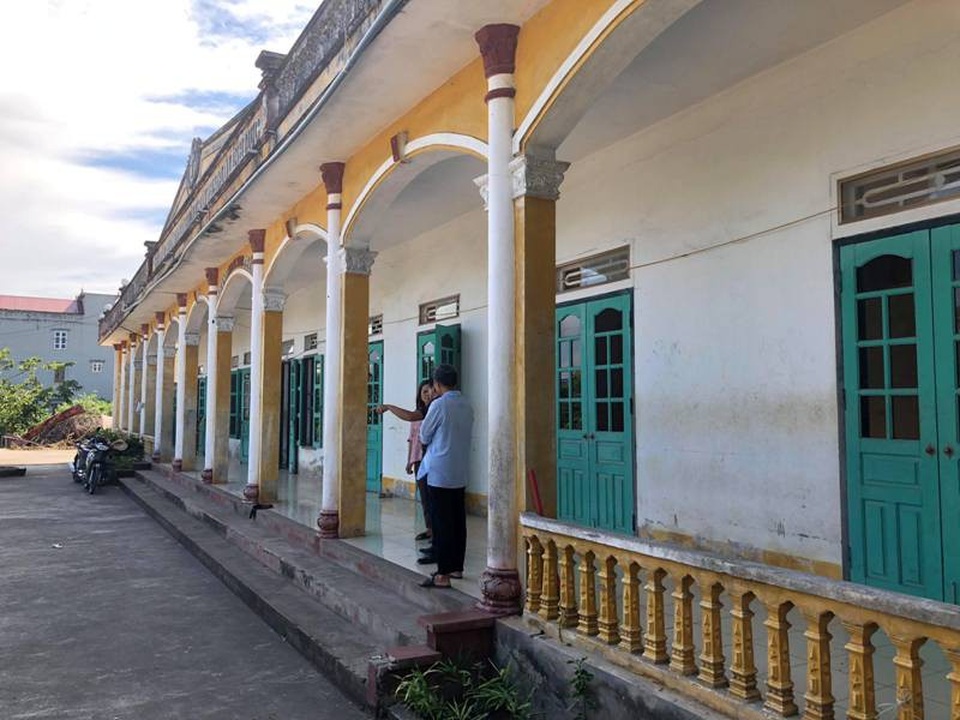 Xót xa bé gái 3 tuổi mắc bệnh não úng thủy nằm chờ chết ở nhà tình thương - 7 Những căn phòng ở khu nhà tình thương nơi bà Hiên quản lý đang ngày một xuống cấp