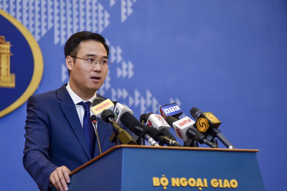 Xác minh thông tin 41 người Việt bị bắt giữ vì nhập cư bất hợp pháp vào Malaysia - 1
Phó Phát ngôn Ngô Toàn Thắng nói về thông tin 41 công dân Việt Nam bị bắt giữ tại Malaysia