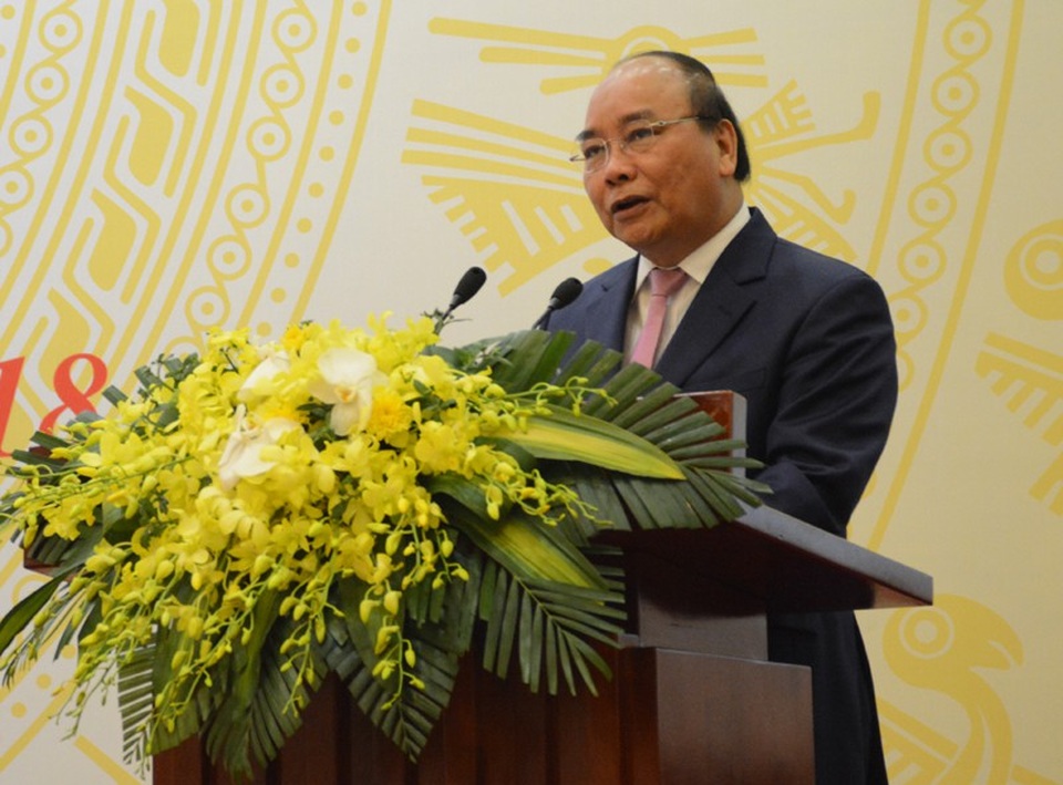 Thủ tướng: Công tác phi chính phủ nước ngoài là nhiệm vụ đối ngoại quan trọng - 1
Thủ tướng Chính phủ Nguyễn Xuân Phúc phát biểu chỉ đạo tại hội nghị sáng ngày 5/7