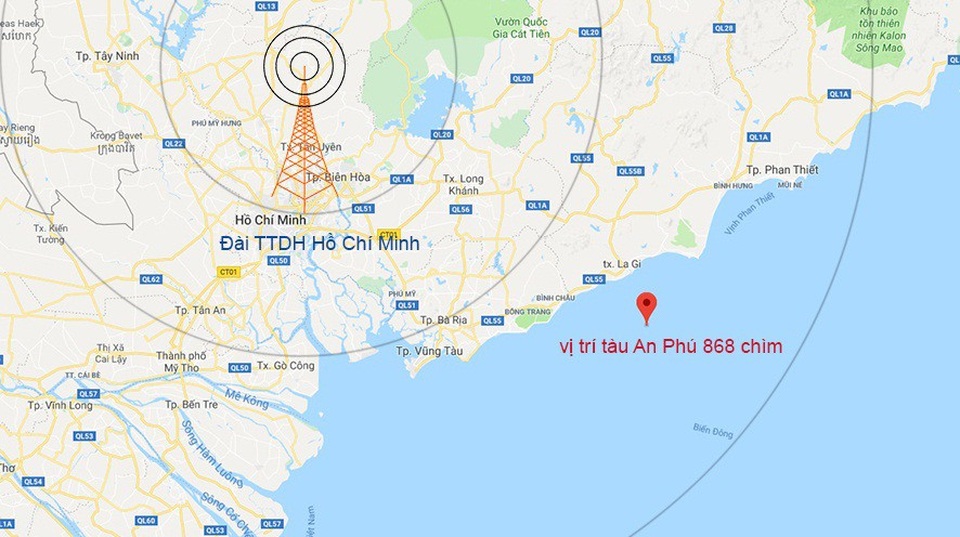 9 thuyền viên con tàu bị vỡ trên biển đã cập bến an toàn - 1 Vị trí tàu An Phú 868 bị nạn