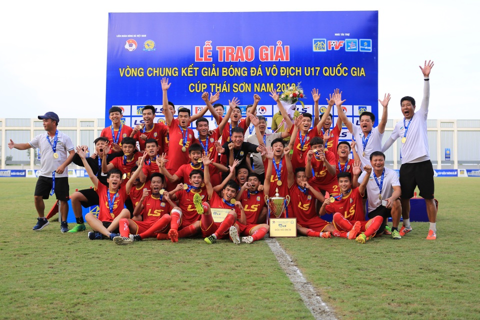 Ngôi vô địch của giải thuộc về Viettel