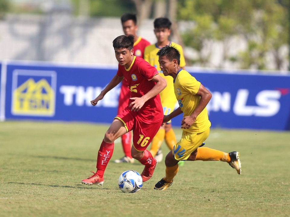 Viettel chiếm ưu thế trước SL Nghệ An trong trận chung kết