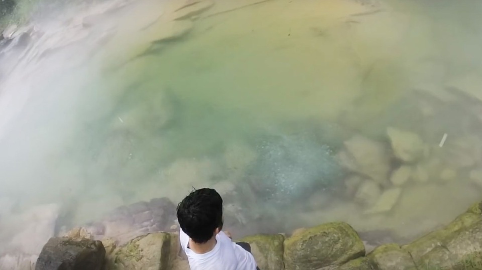 Dòng sông tử thần "luộc chín" mọi sinh vật chẳng may sảy chân rơi xuống - 4