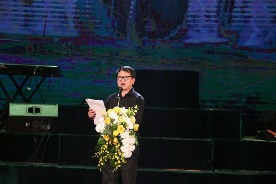 Bế mạc Liên hoan Ca Múa Nhạc toàn quốc 2018 - 2 Nhạc sỹ Nguyễn Đức Trịnh, Phó Chủ tịch Hội Nhạc sỹ Việt Nam – Chủ tịch Hội đồng nghệ thuật phát biểu tổng kết liên hoan.