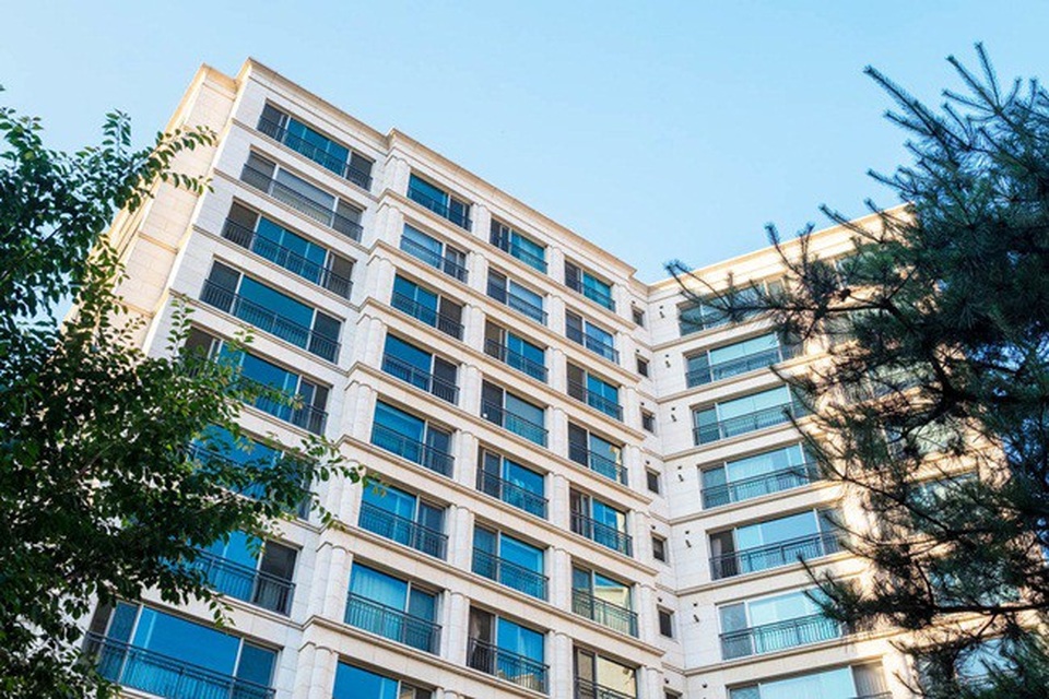 Một chung cư đẹp, sang trọng có giá không hề rẻ ở Gangnam