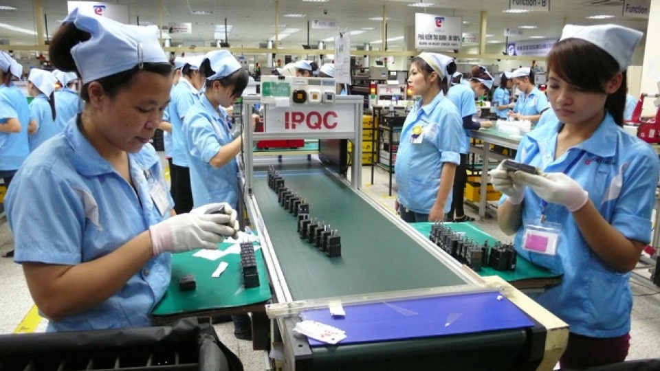 Tăng lương tối thiểu: ILO cảnh báo yếu tố cạnh tranh toàn cầu - 1
Ảnh minh họa. (theo VGP News)