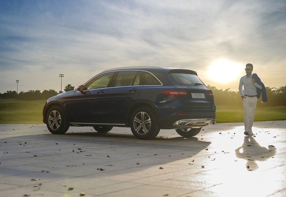 Mercedes-Benz Việt Nam hướng đến triển lãm Fascination với chiếc GLC thứ 5.000 - 1
Chỉ sau một tháng ra mắt, GLC 200 đã nhanh chóng trở thành phiên bản bán chạy nhất của mẫu xe thể thao đa dụng GLC