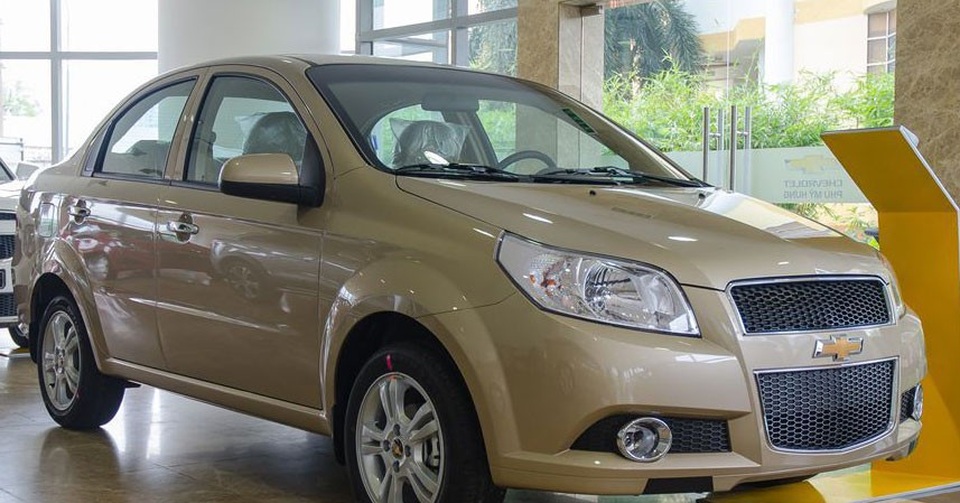 Ô tô giảm giá mạnh, xe rẻ nhất Việt Nam chạm đáy 260 triệu đồng - 2
Mẫu sedan hạng B Chevrolet Aveo cũng được giảm đến 60 triệu đồng trong tháng 7.