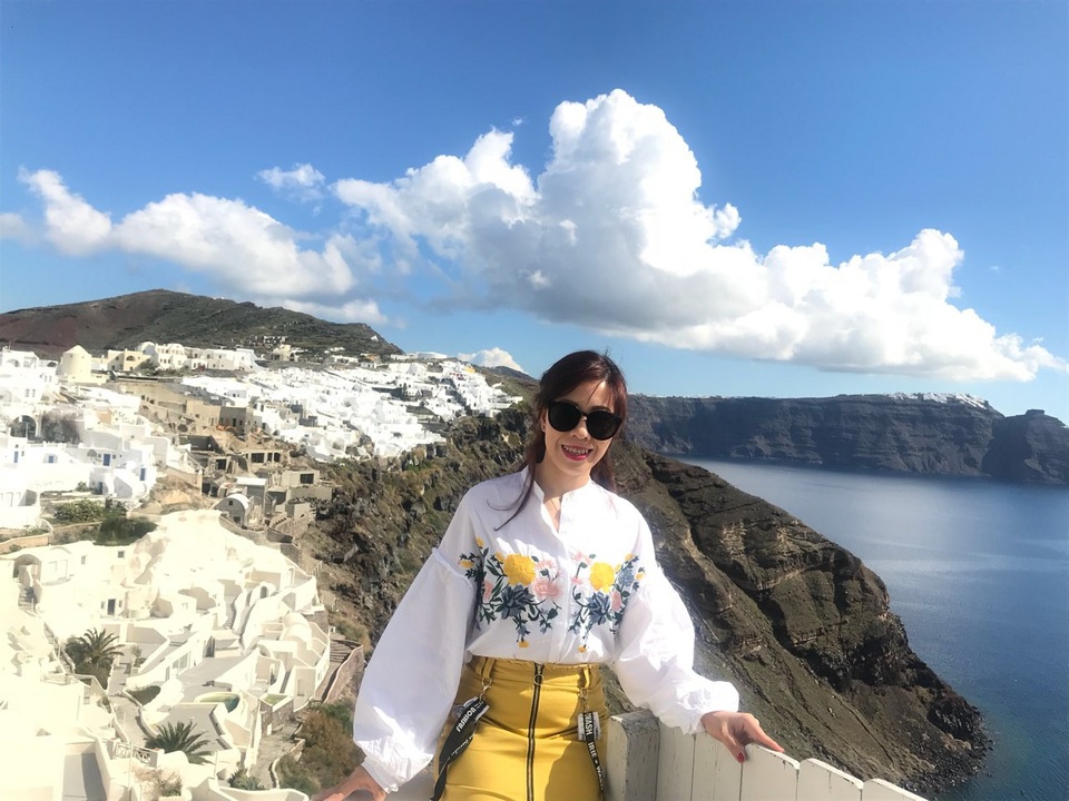 Bà Mỹ Hạnh - Giám đốc sản xuất chia sẻ, chương trình tôn vinh giá trị nhân văn, tôn vinh tình yêu và sự hi sinh cho tình yêu.