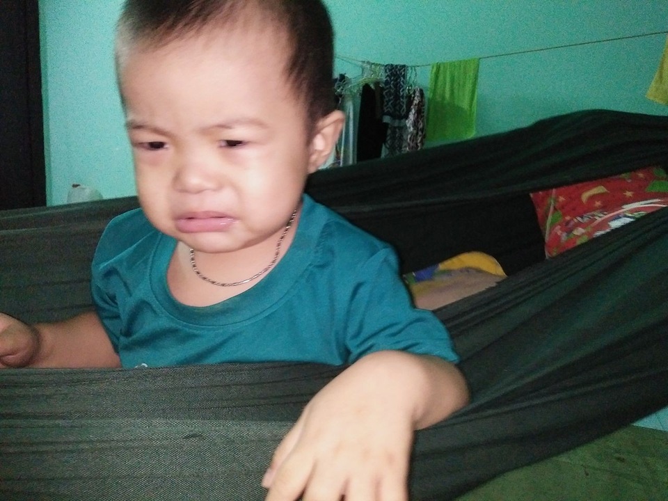 "Em nghĩ số mình xui rủi nhận nuôi nó, nên nó cũng xui rủi theo !" - 1 Mong có đứa con đỡ đần lúc tuổi già, ai ngờ bé Thắng bệnh tật triền miên