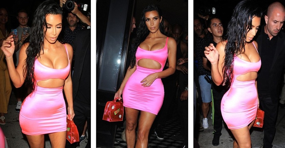Kim Kardashian khoe dáng đồng hồ cát - 5
Người đẹp khoe dáng đồng hồ cát với váy ngắn màu hồng