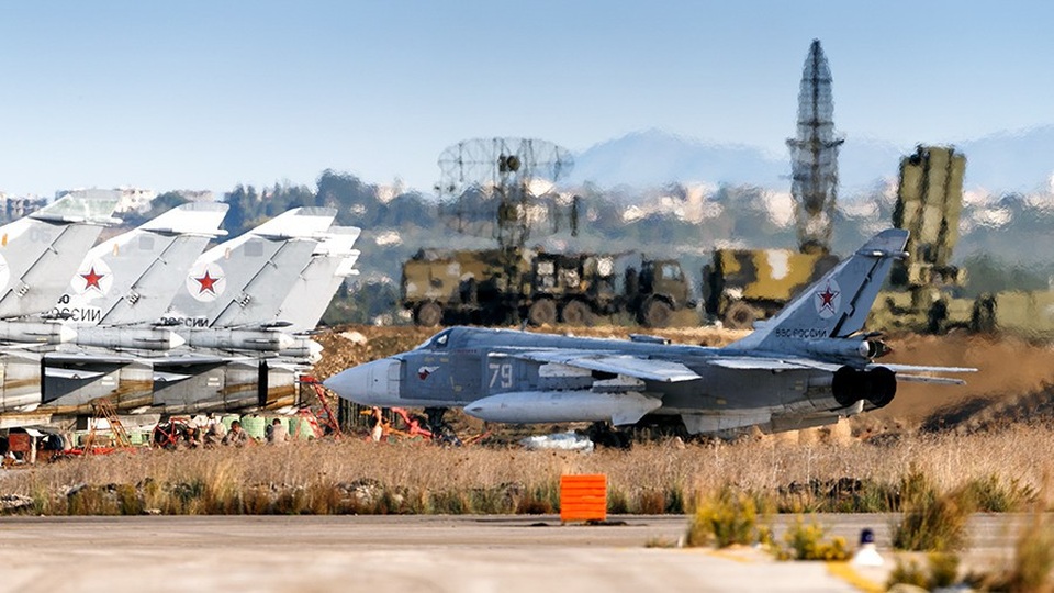 Nga bắn hạ máy bay không người lái liên tục tiếp cận căn cứ ở Syria - 1
Căn cứ không quân Hmeimim của Nga ở Syria (Ảnh: Sputnik)