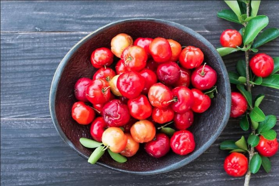Top 5 chất làm đẹp hiệu quả phái đẹp cần biết - 2
Trái Sơ Ri vốn được mệnh danh là “Vua của Vitamin C”