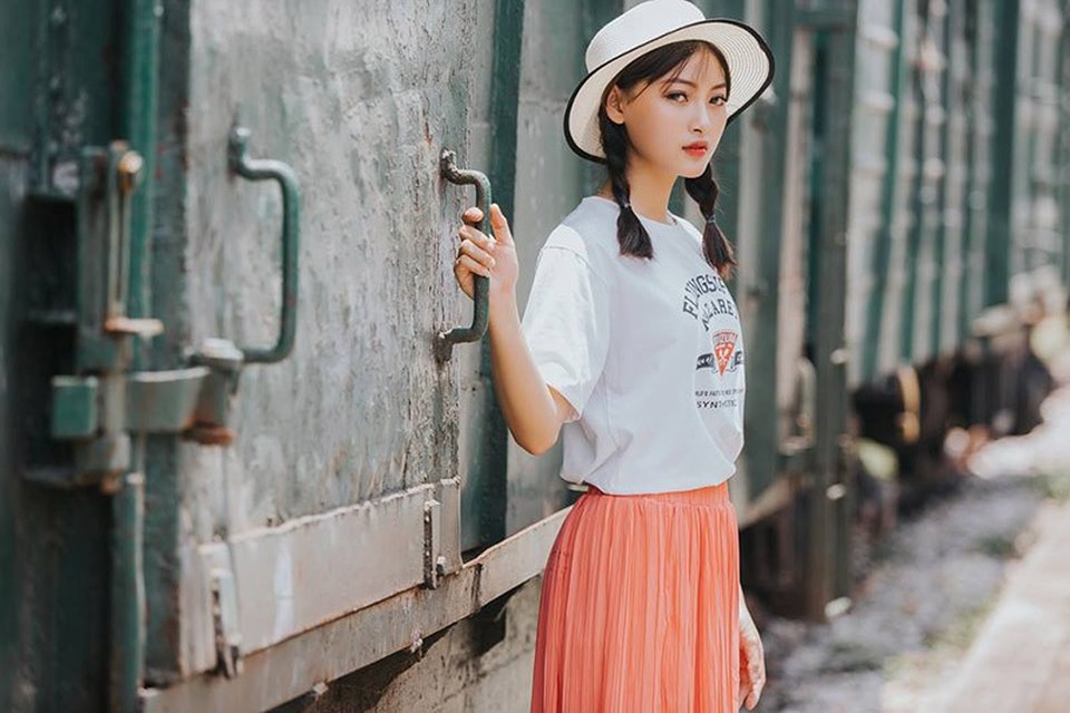 Á khôi Tài sắc Việt Nam 2018: “Hành động âu yếm nơi công cộng là không chấp nhận được” - 8 Á khôi Tài sắc Việt Nam 2018: “Hành động âu yếm nơi công cộng là không chấp nhận được” - 8