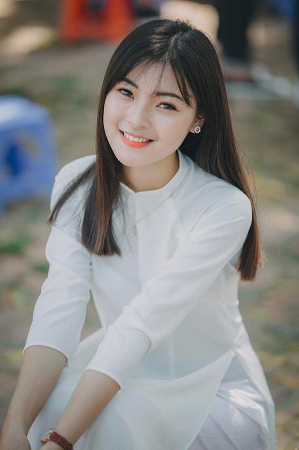 Á khôi Tài sắc Việt Nam 2018: “Hành động âu yếm nơi công cộng là không chấp nhận được” - 1 Á khôi Tài sắc Việt Nam 2018: “Hành động âu yếm nơi công cộng là không chấp nhận được” - 1