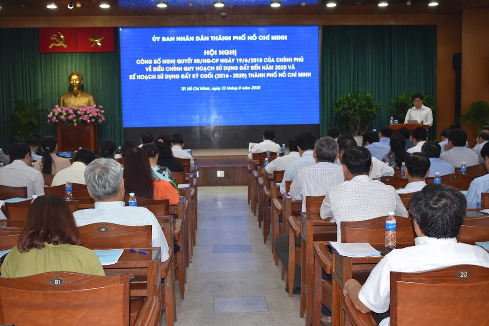 TPHCM làm gì với hơn 26.000ha đất nông nghiệp được phép chuyển đổi? - 1 TPHCM công bố điều chỉnh quy hoạch sử dụng đất đến năm 2020