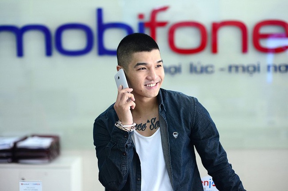 MobiFone lại lỡ hẹn cổ phần hoá vì thương vụ với AVG - 1 Được đưa vào danh sách cổ phần hóa từ năm 2005 và trải qua 2 nhà tư vấn, sau hơn 10 năm, kế hoạch cổ phần hóa MobiFone vẫn chưa thể hoàn thành.