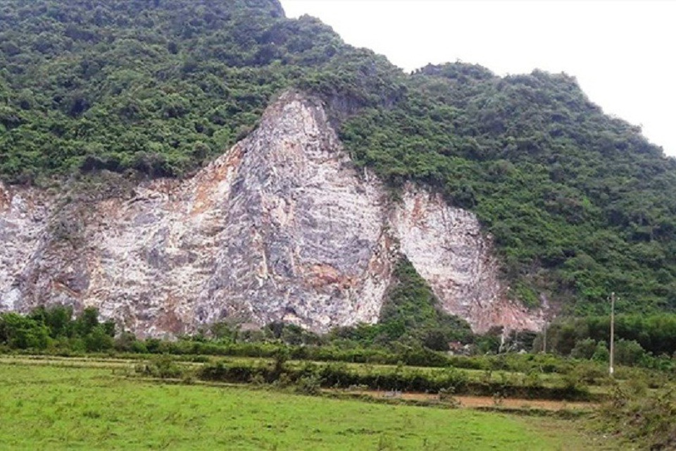 Mỏ đá Rào Trù, nơi anh Thế không may trượt chân và tử vong
