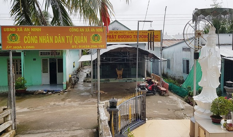 Một phụ nữ bị "phóng hỏa" khi đang thắp hương - 1 Niệm Phật đường Thường Lạc, nơi xảy ra vụ phóng hỏa, khiến một người bị thương.