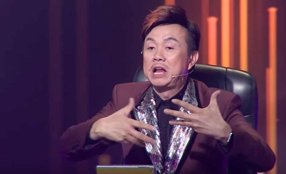 Chí Tài: Nếu em trang điểm nhạt bớt, sẽ thể hiện nỗi nhớ nhung của cô gái trong ca khúc...