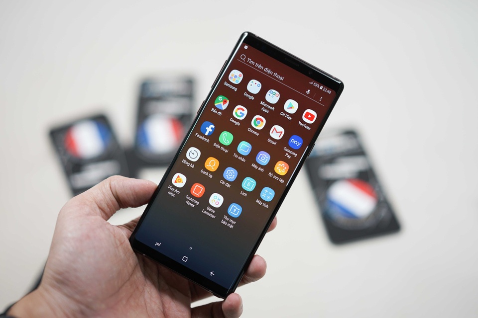Bài 1: Galaxy Note9 "đọ" thiết kế cùng Oppo Find X - 2 Bài 1: Galaxy Note9 "đọ" thiết kế cùng Oppo Find X - 2
