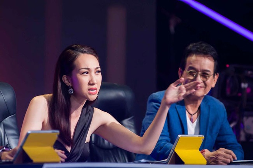 Lều Phương Anh: Em ơi, cứ đẹp thế này cho chị nhé!