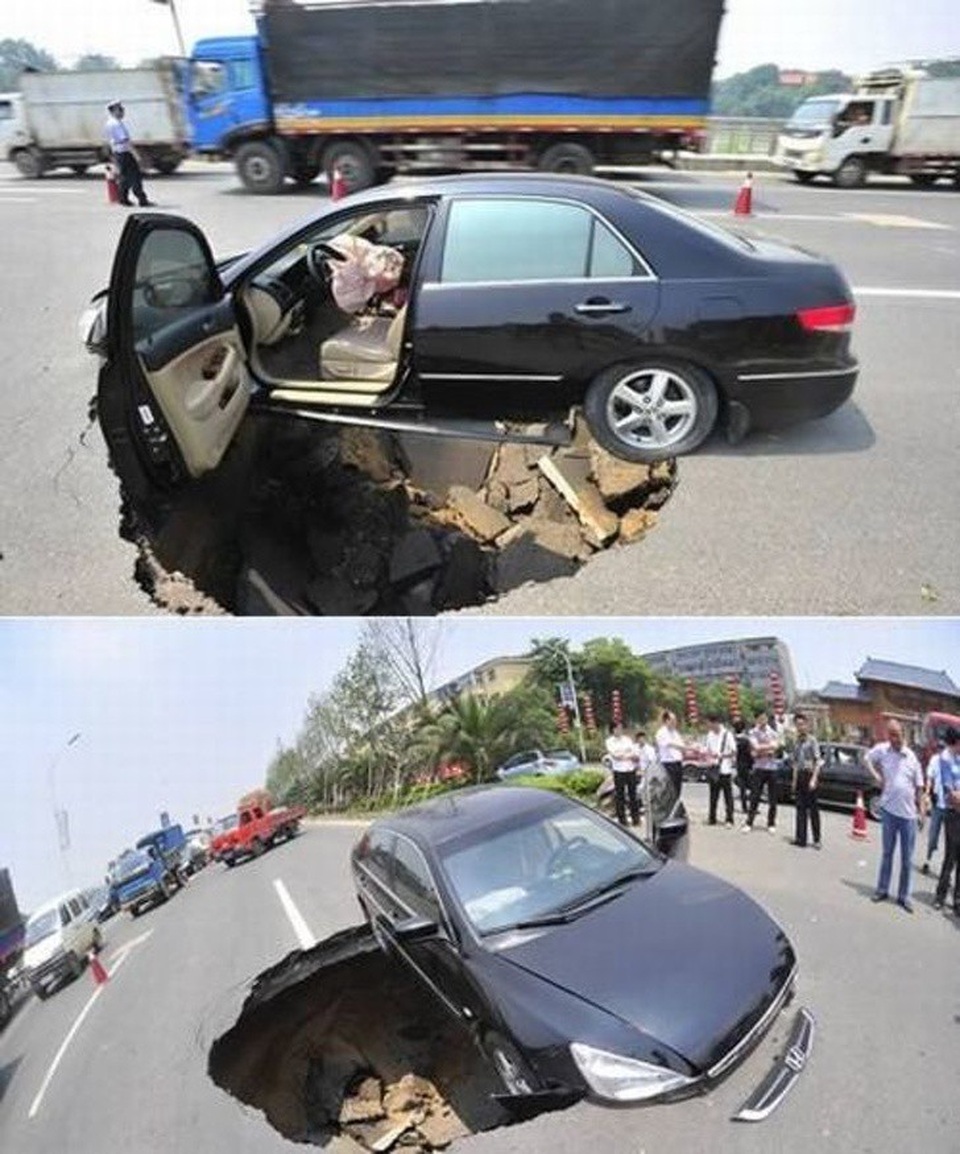 Thót tim với những khoảnh khắc “thần chết ngủ quên” - 4 Chiếc xe chỉ cần đi nhanh hay chậm lại một chút thì có lẽ đã bị hố tử thần nuốt chửng.