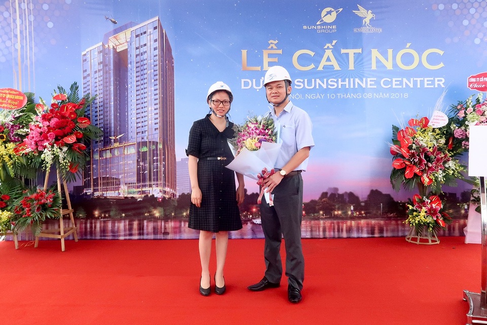 Cất nóc Sunshine Center - “Tổng hành dinh mới” của Sunshine Group sắp đi vào hoạt động - 1 Cất nóc Sunshine Center - “Tổng hành dinh mới” của Sunshine Group sắp đi vào hoạt động - 1