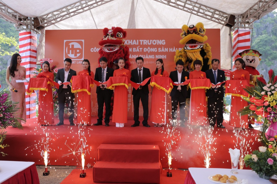 Hải Phát Land khai trương chi nhánh thứ 15 tại Quảng Ninh - 1
Hải Phát Land chính thức khai trương chi nhánh tại Quảng Ninh