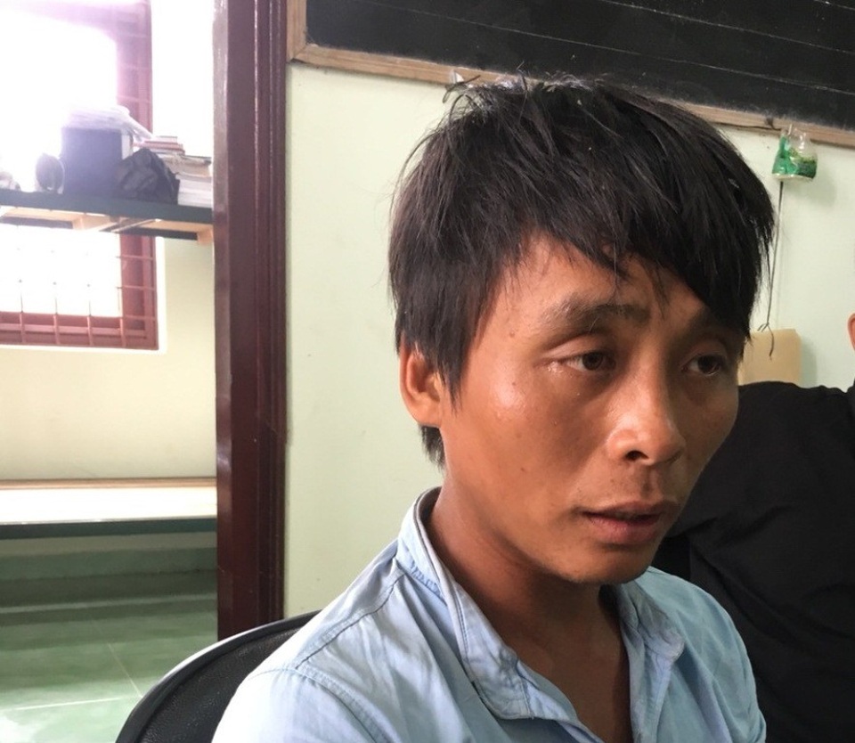 Bắt nghi phạm thảm sát 3 người trong gia đình ở Tiền Giang - 1 Nghi phạm Nguyễn Đăng Khoa tại cơ quan công an