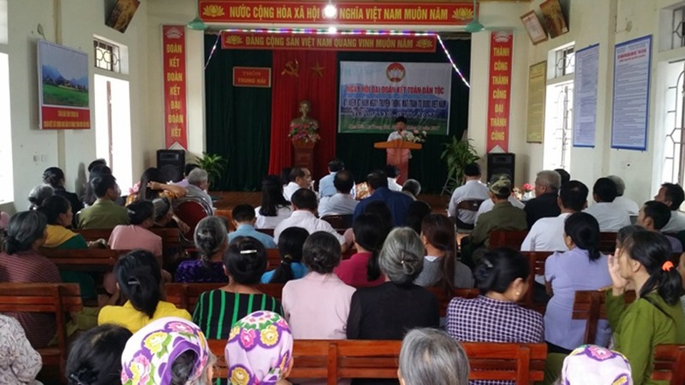 Về nơi công tác khuyến học, khuyến tài “tỏa sáng” - 2 Tại thôn Trung Hải, xã Thiên Lộc, công tác khuyến học cũng được thôn lồng ghép ngay trong ngày hội toàn dân. Việc lồng ghép này đã góp phần giúp công tác khuyến học phát triển.