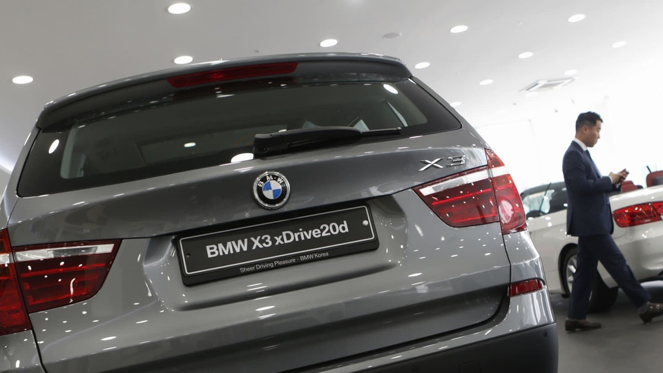 Hàn Quốc cấm hàng chục nghìn xe BMW ra đường - 1 Hàn Quốc cấm hàng chục nghìn xe BMW ra đường - 1