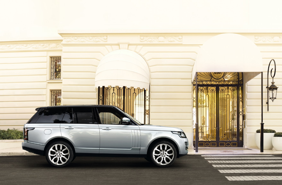 Triển lãm và trải nghiệm Jaguar Land Rover đầu tiên tại Đà Nẵng - 1 Bộ sưu tập nhà Range Rover sẽ được trưng bày và thực nghiệm vượt địa hình tại Đà Nẵng.