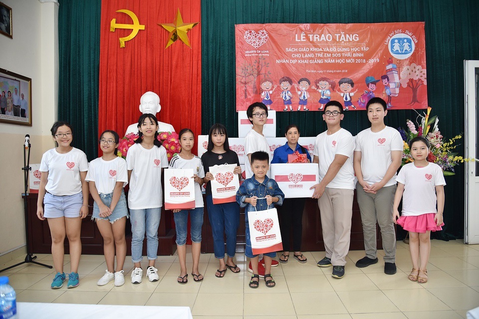 Những trái tim yêu thương và hành trình tiếp sức đến trường - 1 Những trái tim yêu thương và hành trình tiếp sức đến trường - 1