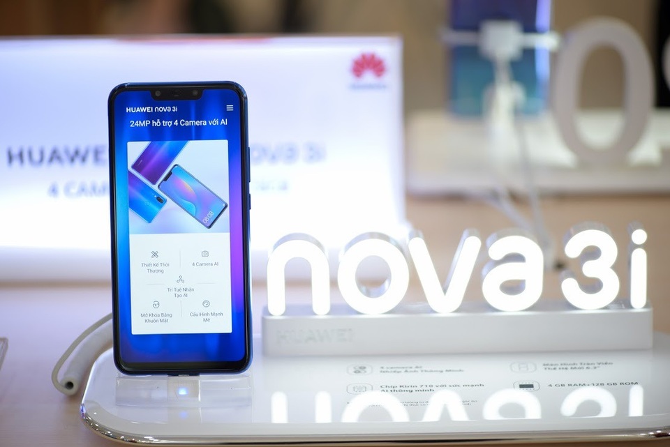 5 lý do Huawei Nova 3i là phụ kiện không thể thiếu mùa tựu trường - 4 Nova 3i sử dụng màn hình Full HD+ tỷ lệ 19.5:9 thời thượng nhất trên các smartphone ở thời điểm hiện tại