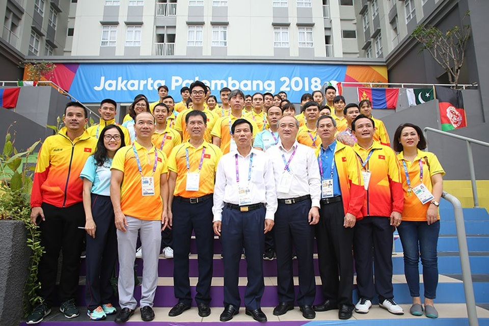 Bộ trưởng Nguyễn Ngọc Thiện thăm đoàn Việt Nam trước giờ khai mạc Asiad 2018 - 3 Bộ trưởng Nguyễn Ngọc Thiện thăm đoàn Việt Nam trước giờ khai mạc Asiad 2018 - 3
