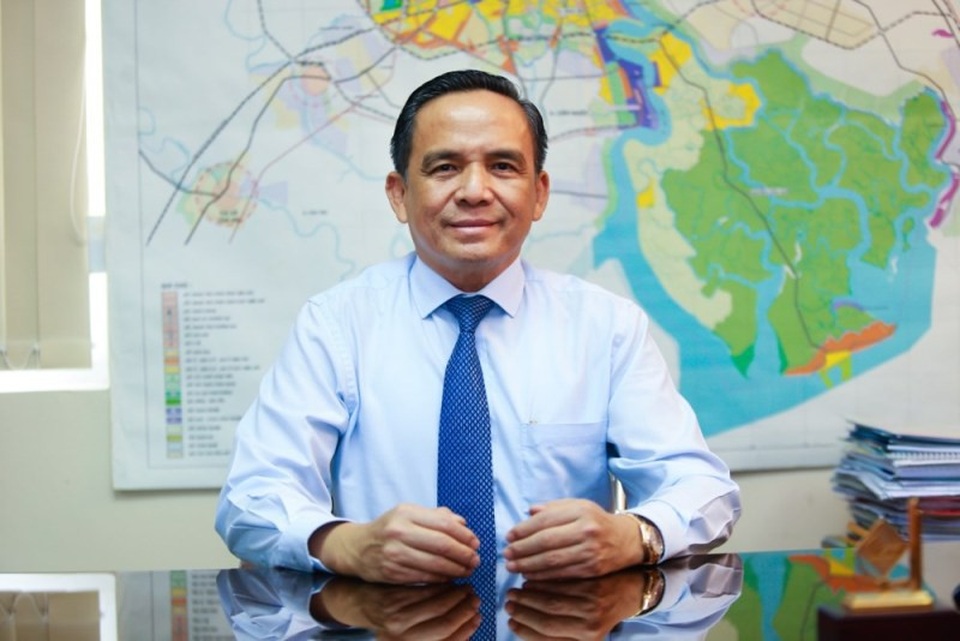 Tín dụng bất động sản: "Cứ giữ trần 45%, tới năm 2020 hãy tính tiếp" - 1 Ông Lê Hoàng Châu, Chủ tịch Hiệp hội Bất động sản TPHCM.